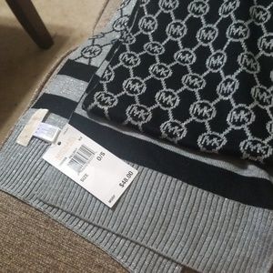 Michael Kors scarf